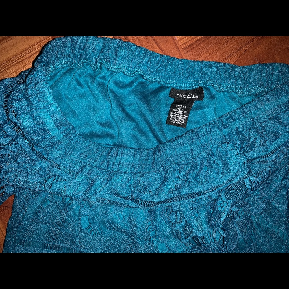 Rue 21 small shirt